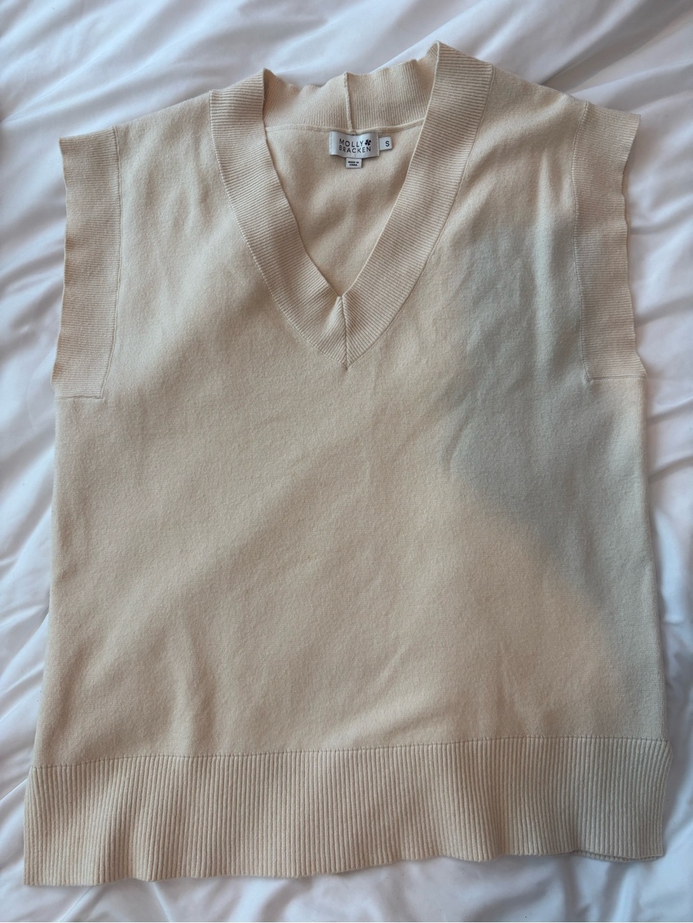 Molly Bracken Small Cream Knit Pullover Vest